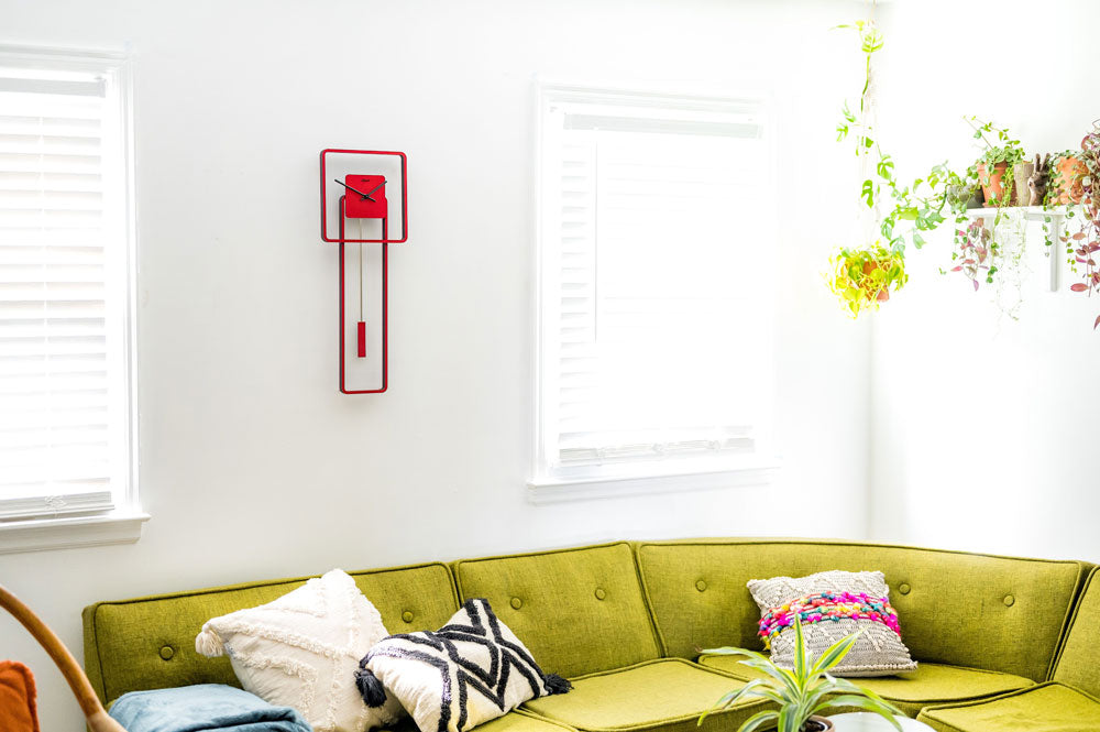 Hermle Wanduhr 53,34x25,4x12,7 cm MDF • Puristisches Design • Zuverlässiges Quarzwerk