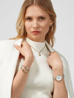 Bering Solar 14631-024 Women's Watch • Scratch-resistant sapphire crystal • Sustainable solar movement