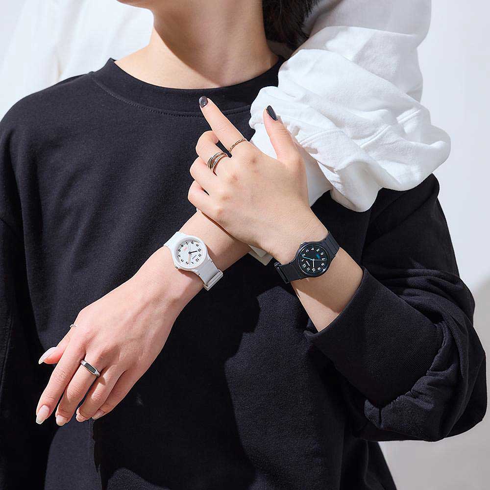 Casio Timeless Collection LQ-24B-1BEF Kinder Uhr • Quarz Uhrwerk • Kunststoffgehäuse