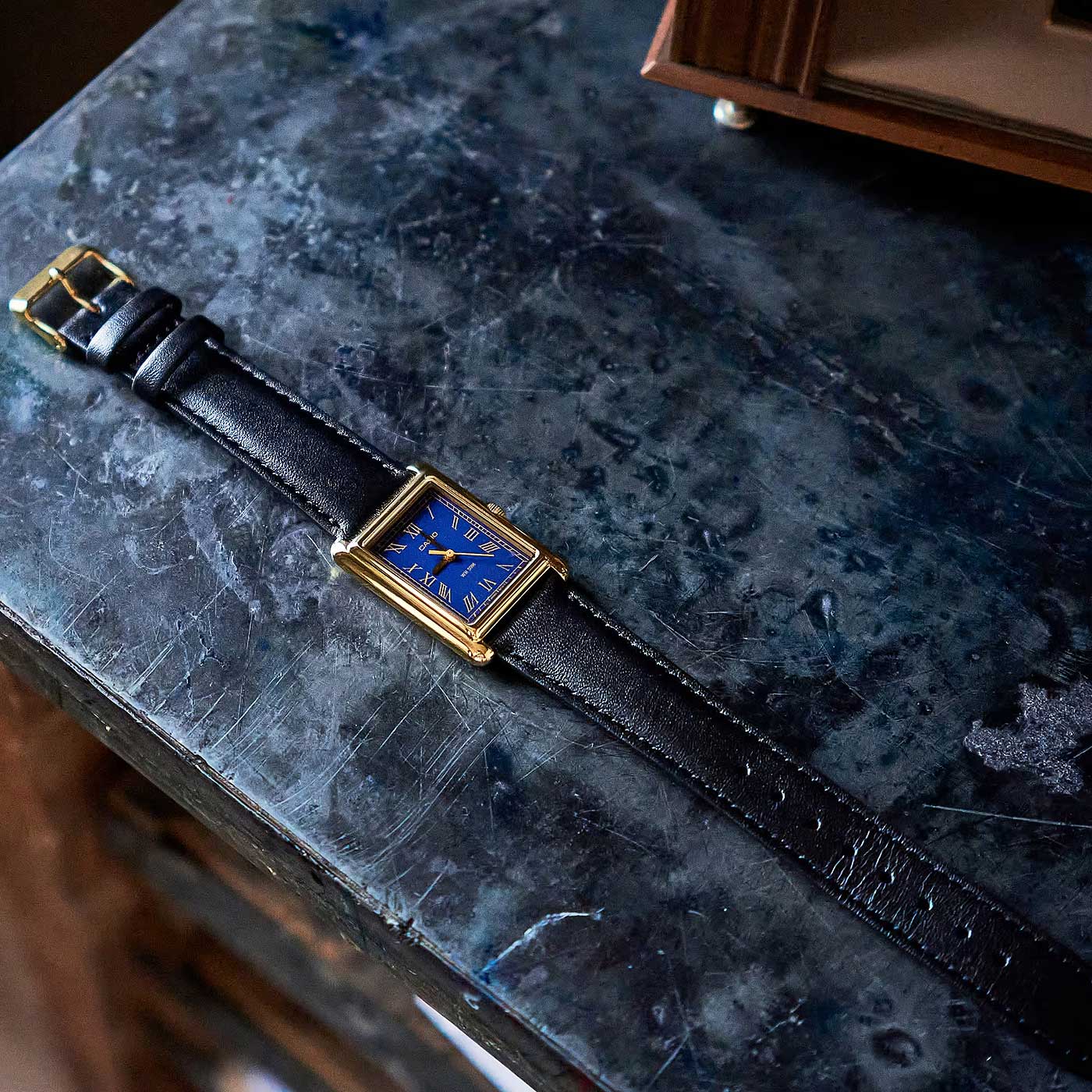 Casio LTP-B165GL-2BVEF Damen Uhr • Präzises Quarz-Uhrwerk • Robustes Mineralglas