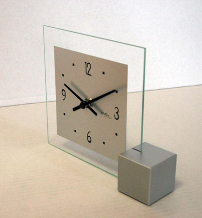 AMS Horloge de table 16x19x4 cm Verre • Design moderne • Mouvement à quartz silencieux