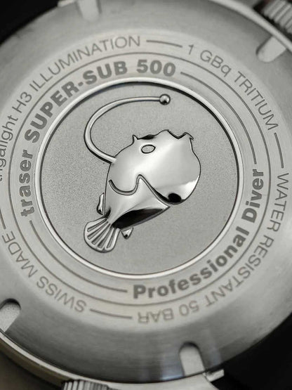 Traser P67 Diver 109378 Men's Watch • Swiss Made Quartz • Sapphire Crystal