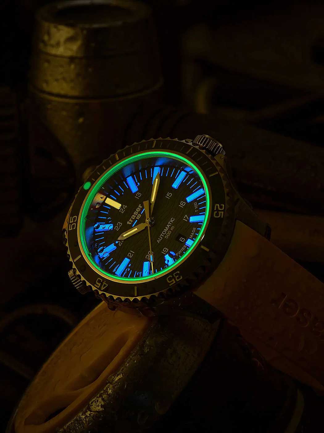 Traser P67 Diver Automatic T100 Grey 110331 Men's Watch • Automatic • Sapphire Crystal