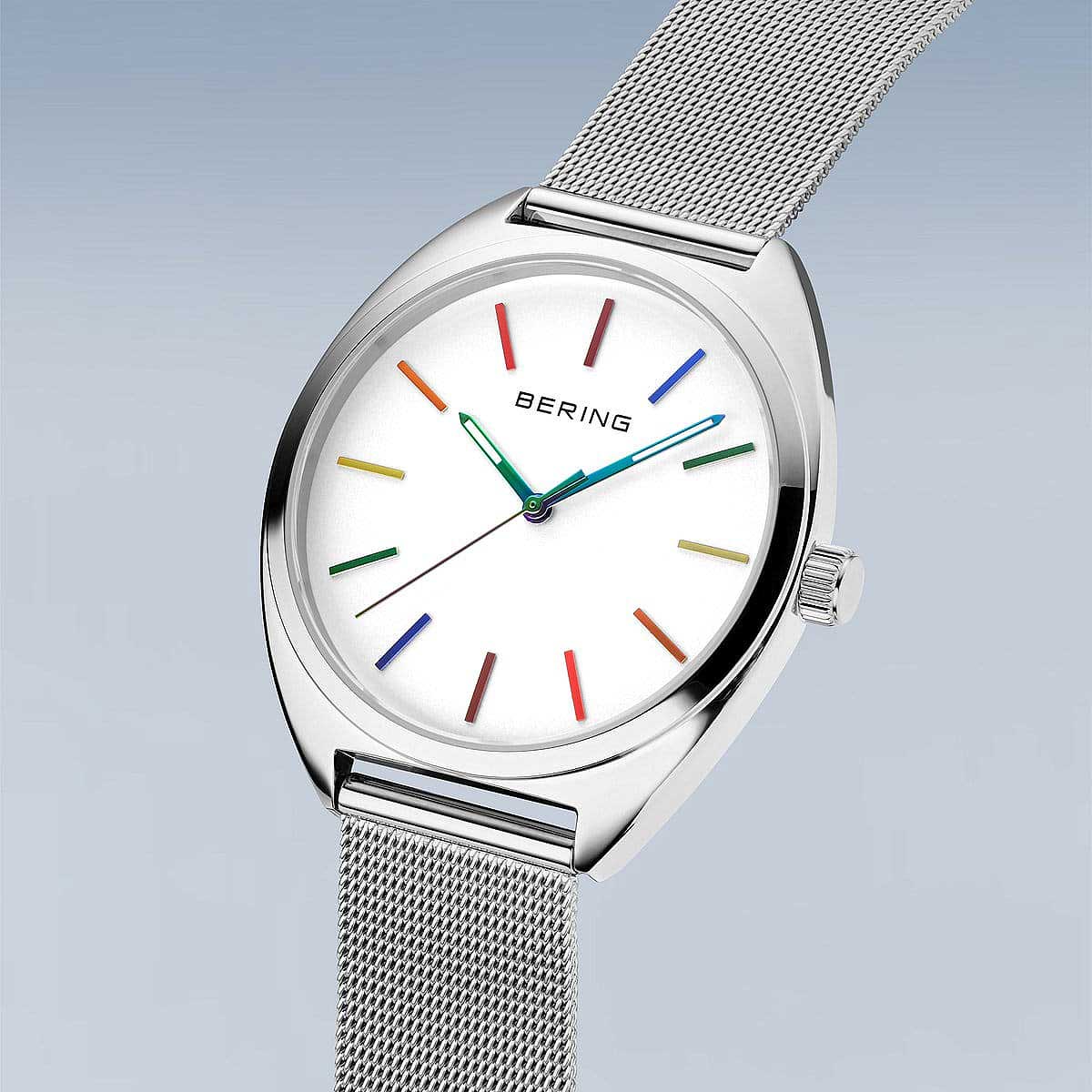 Bering Freedom 127220-40-004 Uhr • Kratzfestes Saphirglas • Feines Milanaise-Armband