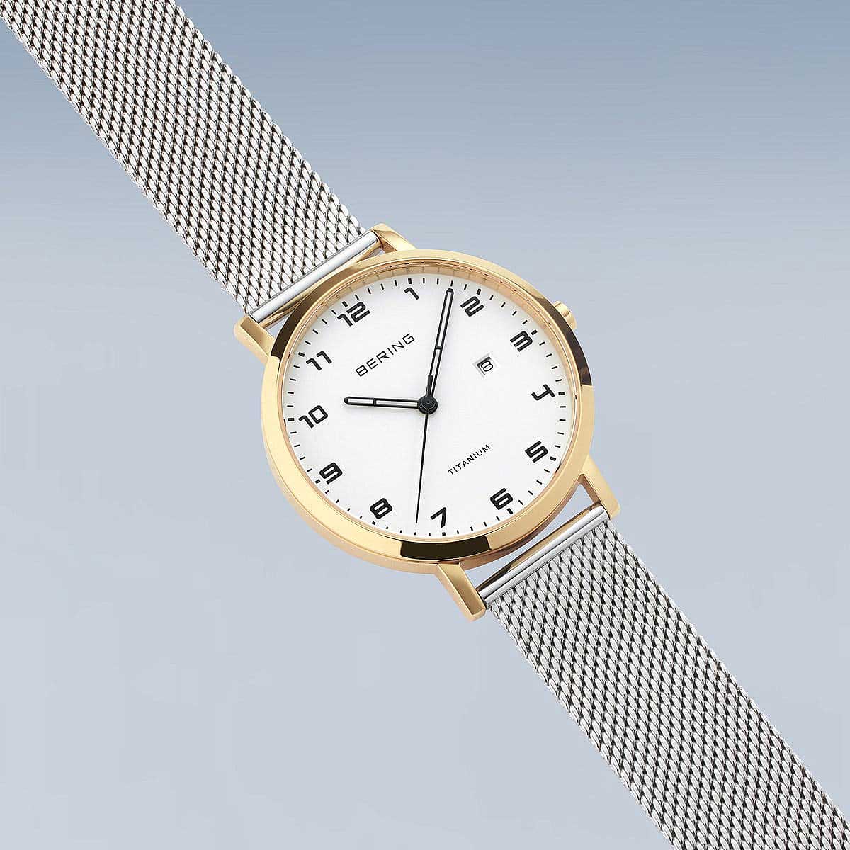 Bering Titanium 18634-010 Damenuhr • Kratzfestes Saphirglas • Ultraleichtes Titanium