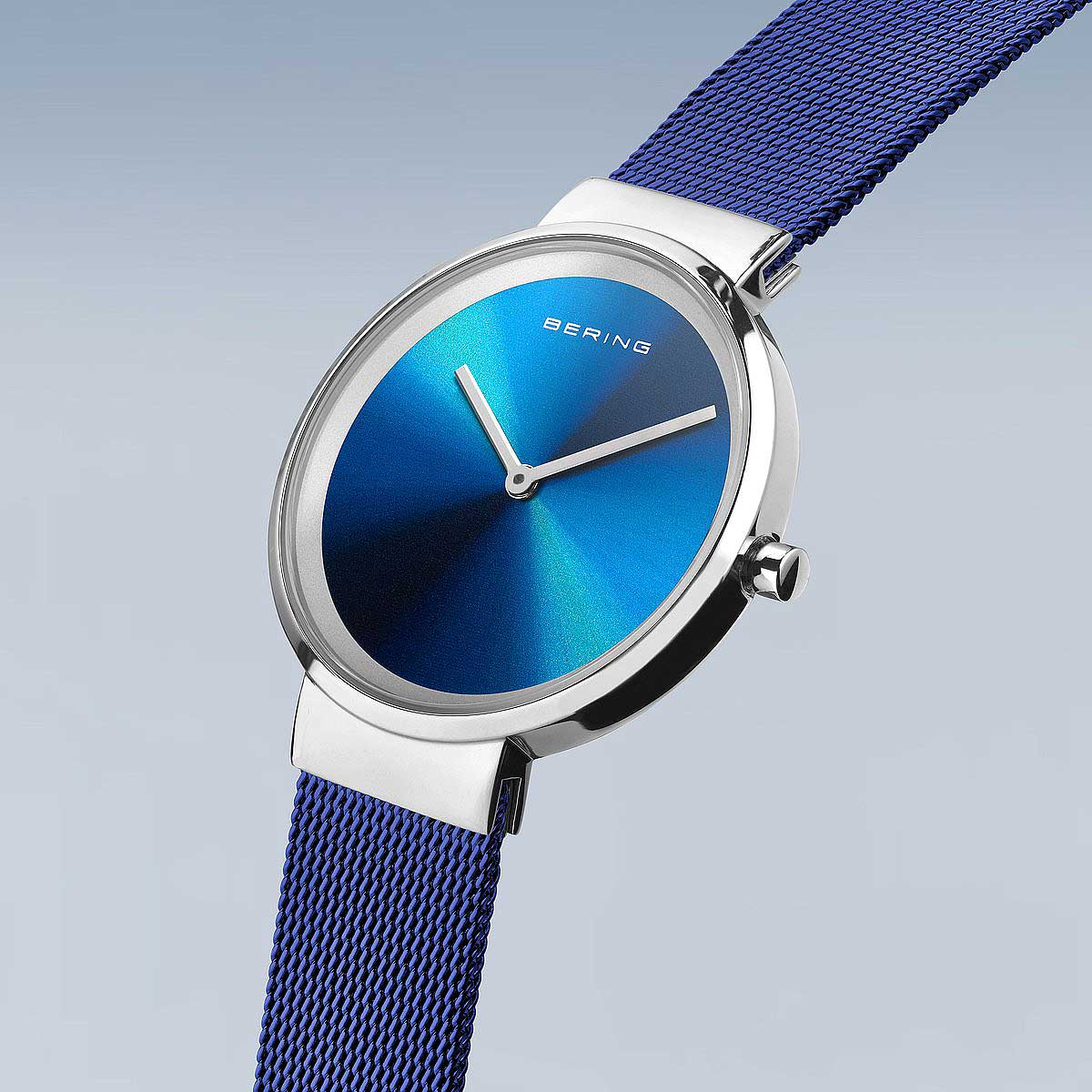 Montre Bering Classic Aurora 19031-307 pour femme • Verre saphir • Bracelet milanais