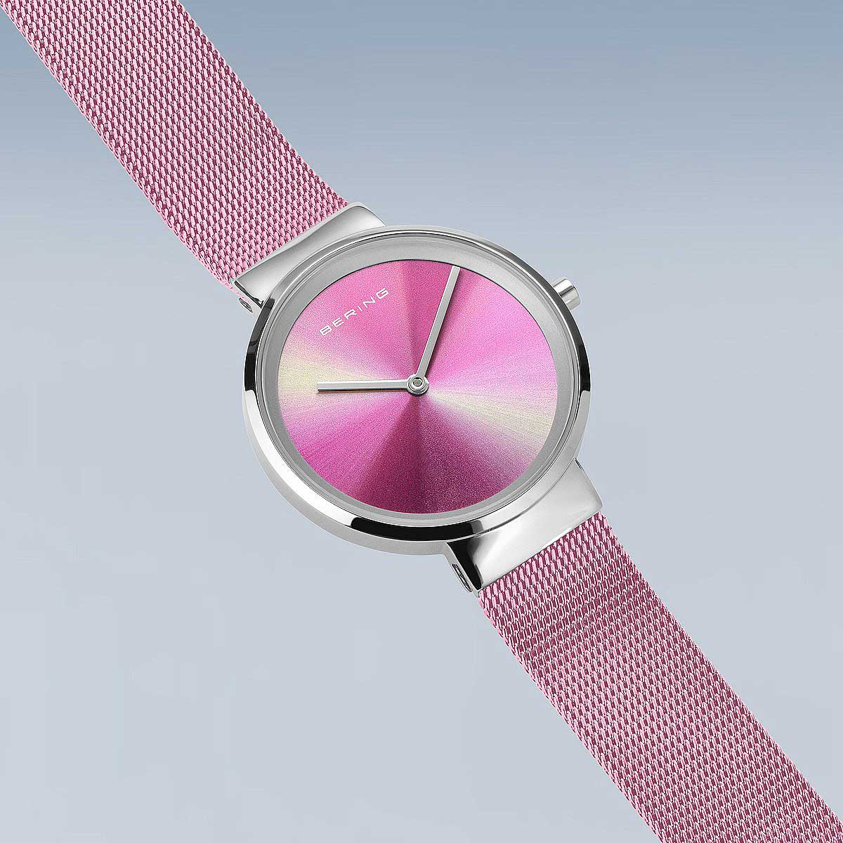 Montre pour femme Bering Classic Aurora 19031-999 • Verre saphir • Bracelet milanais