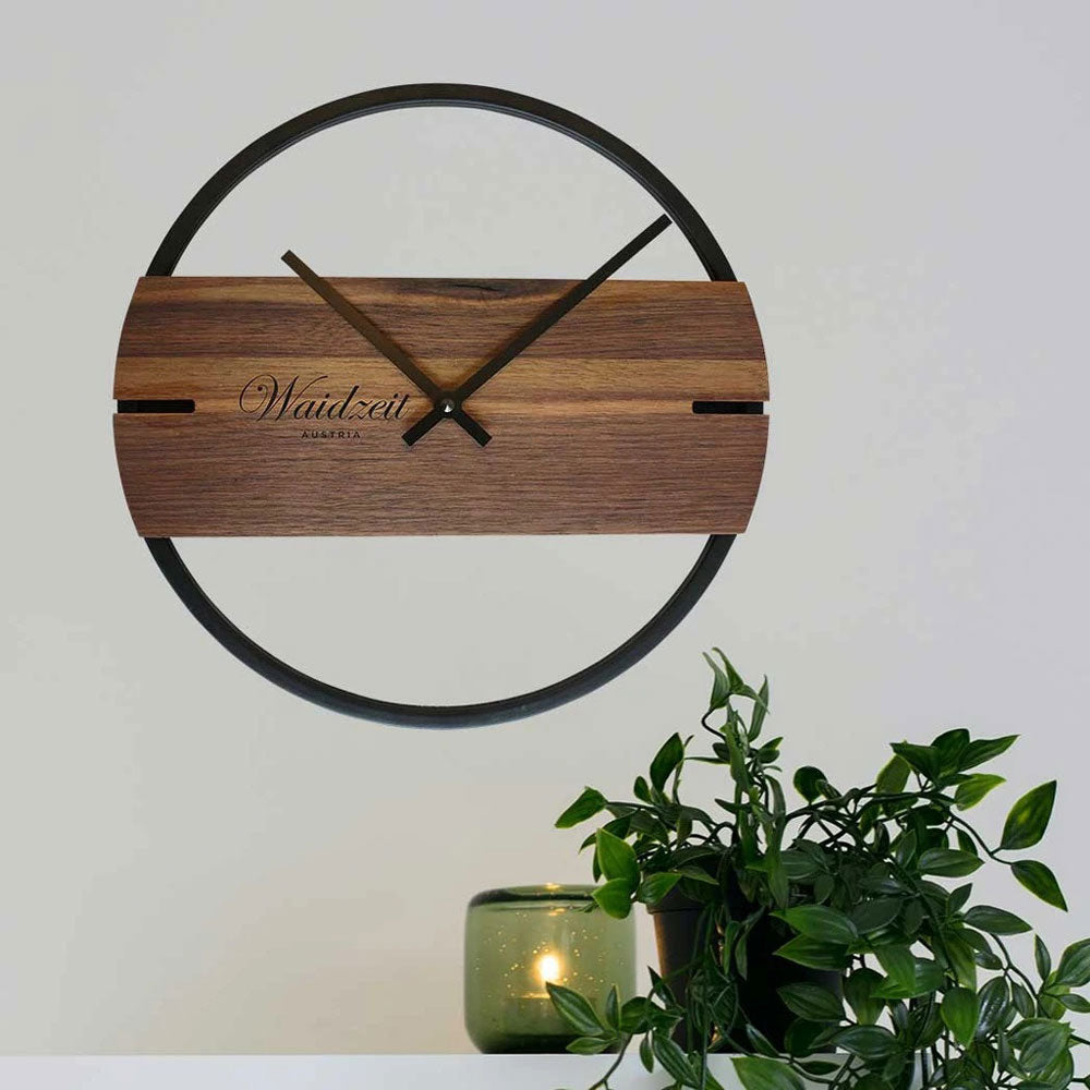 Horloge murale en bois Waidzeit • Design moderne • Mouvement à quartz précis