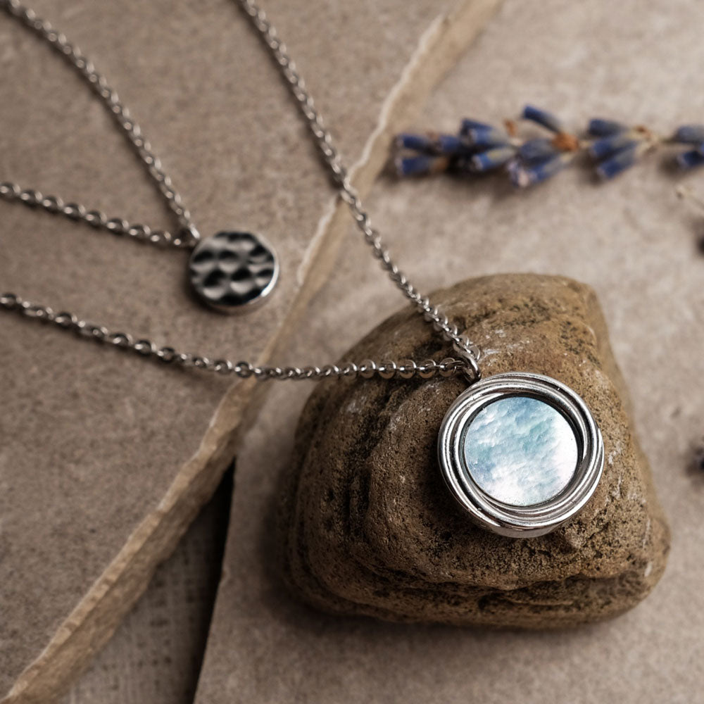 Zendala Layering-Halskette Perlmutt/Silber - Holzkern Modell: Jewelry
