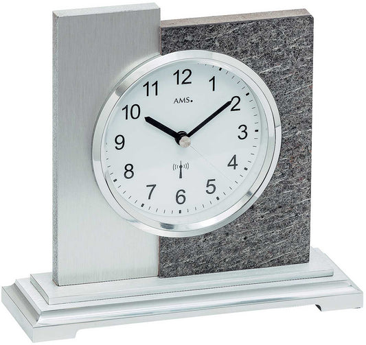 AMS Table Clock 16x17x6 cm Wood • Radio-controlled movement • Modern design • High-quality materials