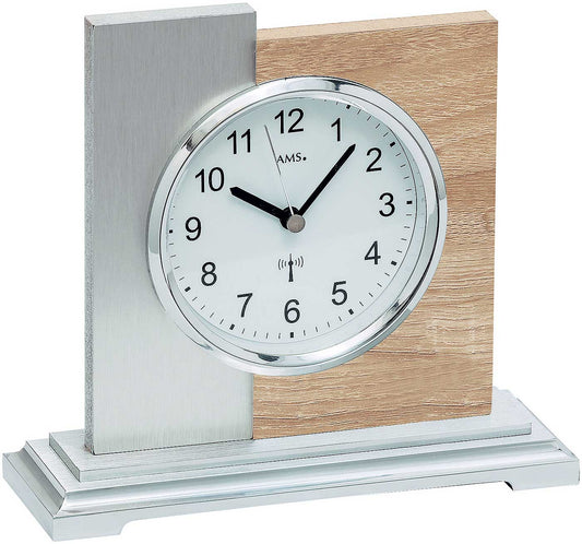 Pendule à poser AMS 17x3,81x16 cm bois • Mouvement radiopiloté moderne • Affichage précis de l'heure