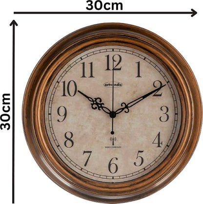 AMS Wall Clock 30x30x5 cm Plastic • Radio-controlled • Precise