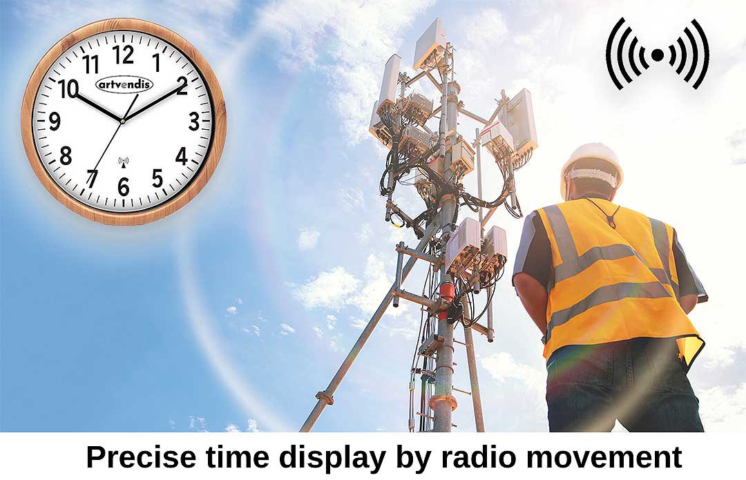 Horloge murale AMS 30x30x4,5 cm plastique • Radio-pilotée • Silencieuse