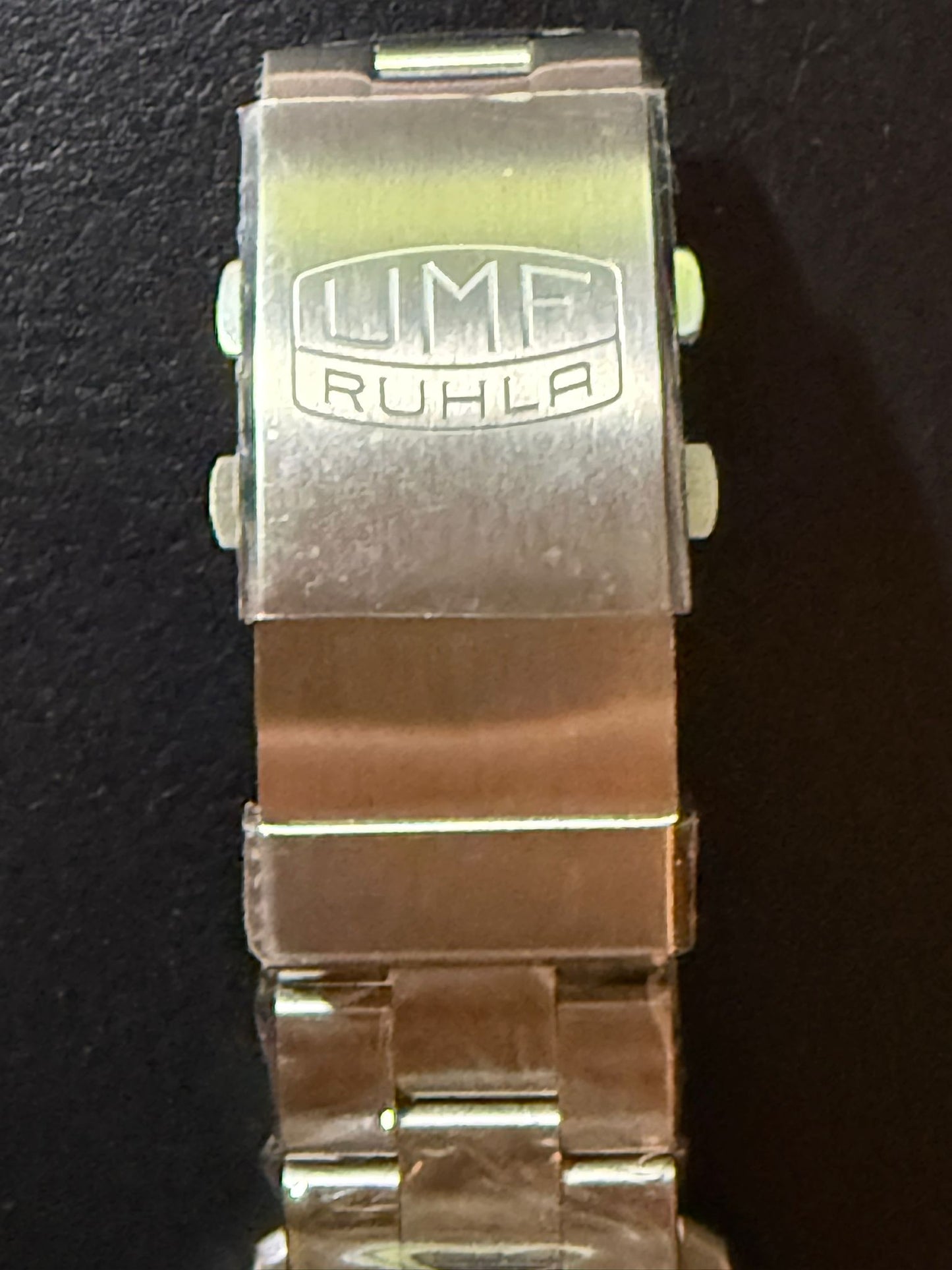 UMF Ruhla Combat Diver RUHLA-1958M-4 Men's Watch • Automatic • 200 Bar