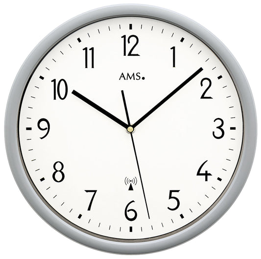 AMS Wall Clock 30x30x6 cm Plastic • Radio-controlled • Timeless Design