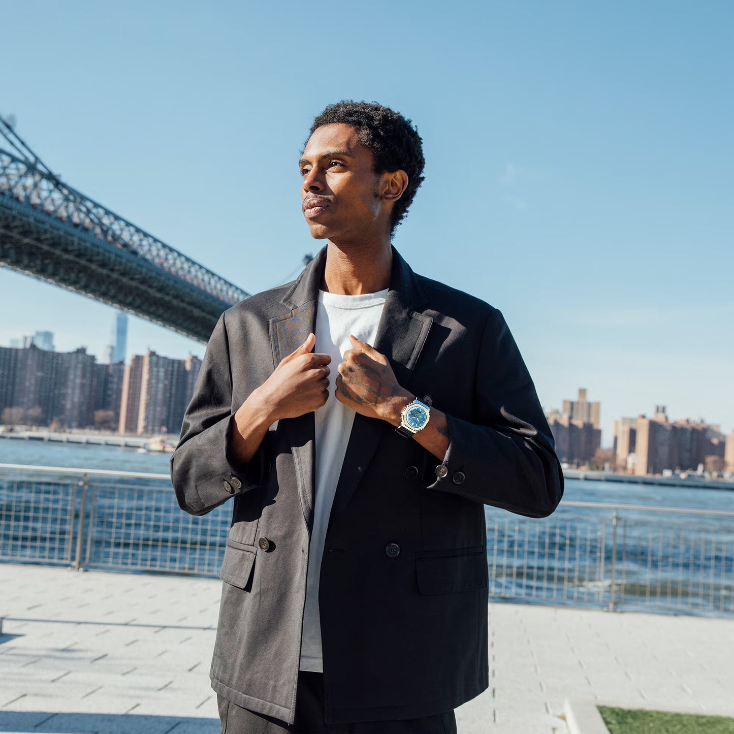 Casio G-Shock G-Steel GBM-2100A-1A2ER Herren Uhr • Solarbetrieb • Bluetooth