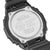 Tył zegarka Casio G-Shock: czarna koperta ze srebrną pokrywą i śrubkami