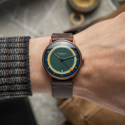 https://cdn.shopify.com/s/files/1/2384/2637/files/Naos_Argo_Bronze_BuyBox_6.jpg?v=1750139396
