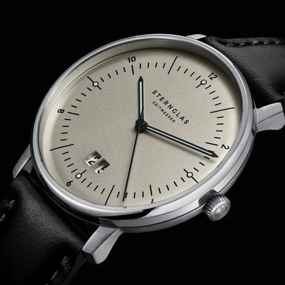 Sternglas S01-NAG26-BR02 Men's Watch • Sapphire Glass • Big Date