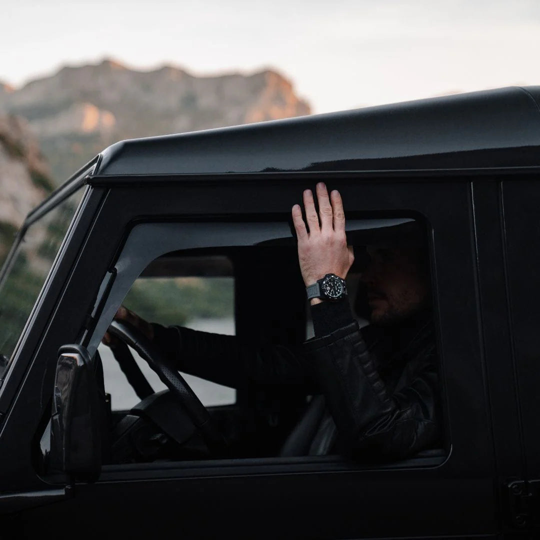 Luminox Master Carbon SEAL Automatic XS.3862 Men's Watch • Automatic movement • Sapphire crystal