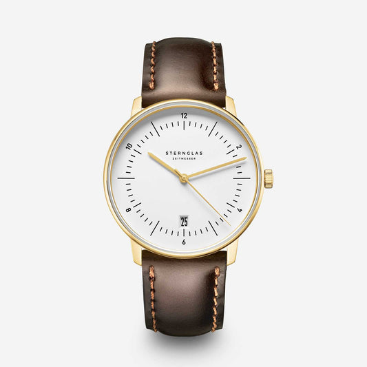 https://cdn.shopify.com/s/files/1/2384/2637/files/S01-NAE02-BR01_Naos_Edition_Heritage_weiss_gold_Bridle_20_dunkelbraun_frontal_grau_2d42d39f-b50a-408b-80d7-063f3e87fa1a.jpg?v=1753085850
