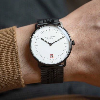 Sternglas Naos Edition Bauhaus III S01-NAB15-EB09 Herrenuhr • Saphirglas • Ronda Uhrwerk