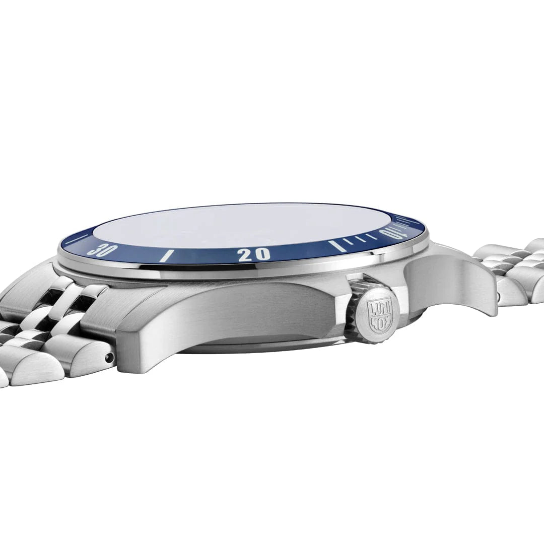 Luminox Sport Timer 0913 Men's Watch • Quartz • Sapphire Crystal