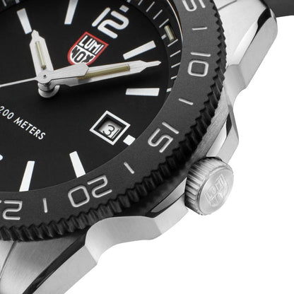 Luminox Pacific Diver XS.3121 Men's Watch • LLT Illumination System • Sapphire Crystal