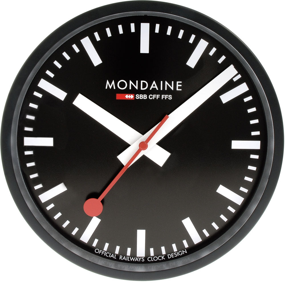 Horloge murale Mondaine 25x25x4,2 cm aluminium • Swiss Made • Mouvement silencieux