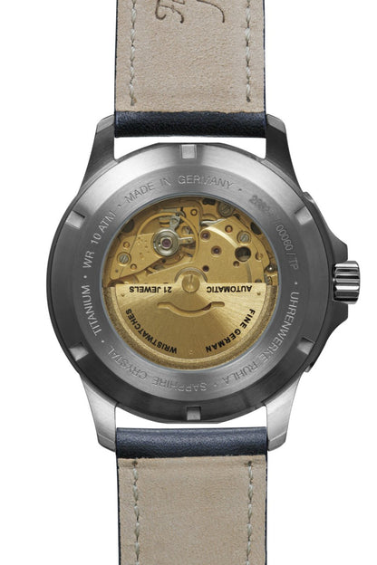 Bauhaus Aviation 2862-1 Herrenuhr • Titangehäuse • Made in Germany