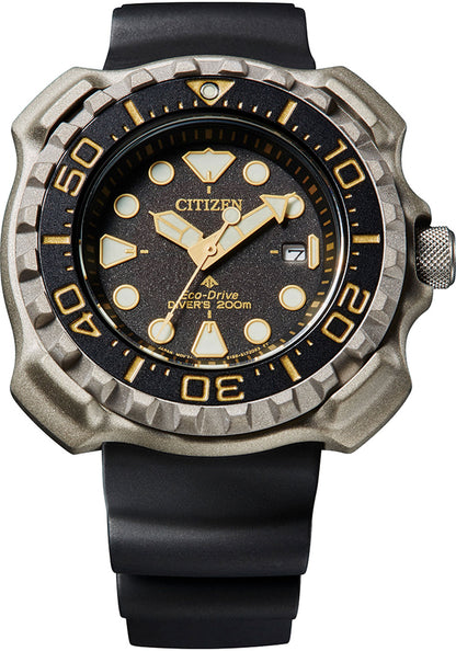 Montre pour homme Citizen Promaster BN0220-16E • Eco-Drive • Super Titanium
