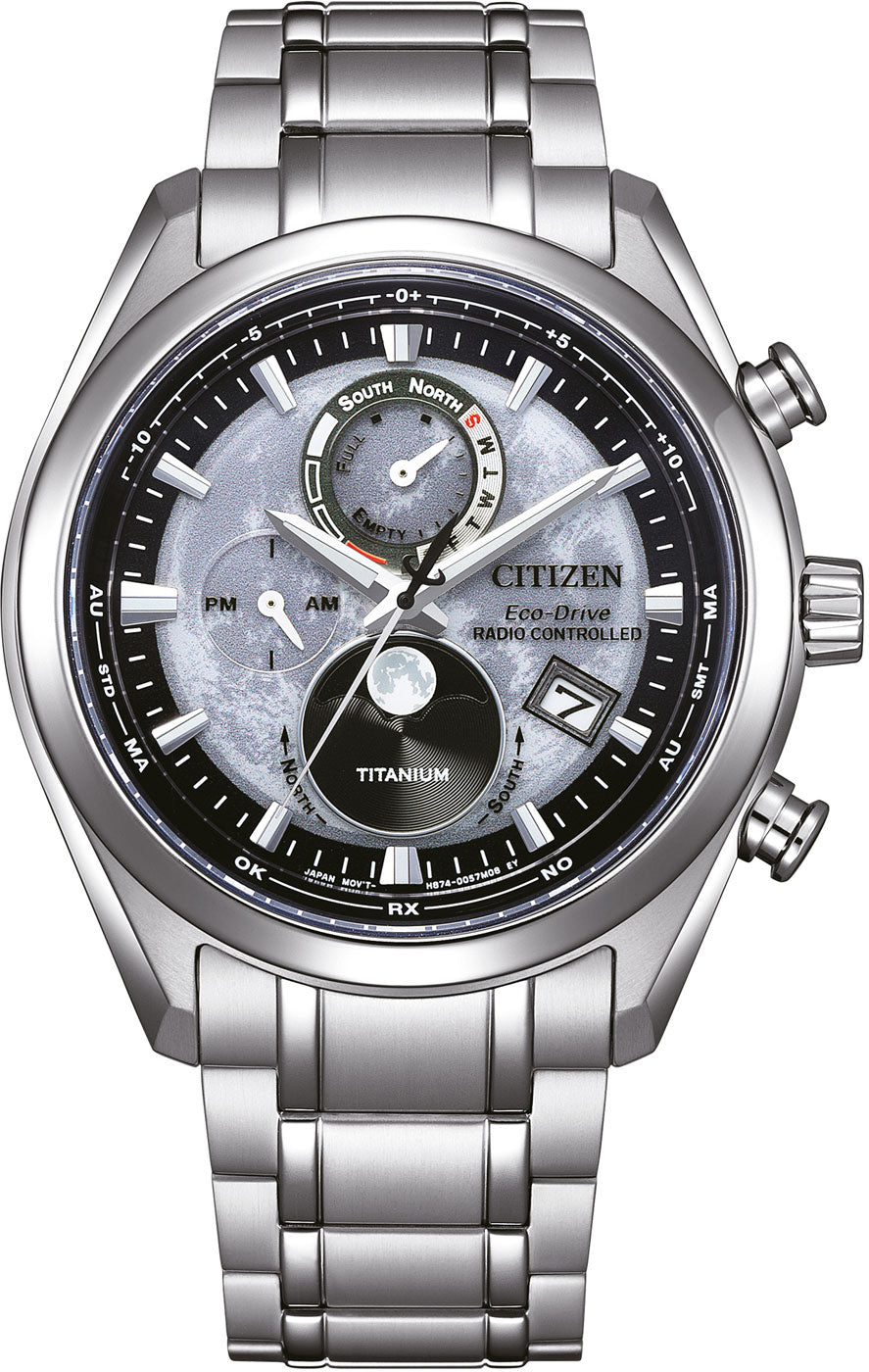 Citizen Tsuki-yomi BY1010-81H Herrenuhr • Eco-Drive Funk-Mondphase • Super Titanium