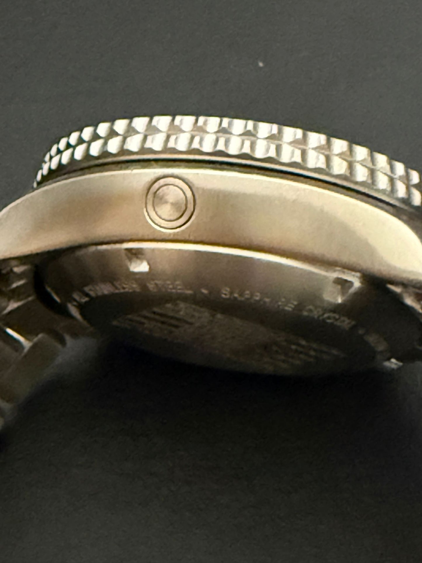 UMF Ruhla 1958 1958M-5 Men's Watch • Automatic • 2000m Water Resistant