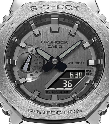 Casio G-Shock GM-2100-1AER Herren Uhr • Edelstahl-Lünette • Robust & 20 Bar Wasserdicht