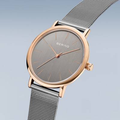 Bering Classic 13434-369 Damenuhr • Kratzfestes Saphirglas • Feines Milanaise-Armband