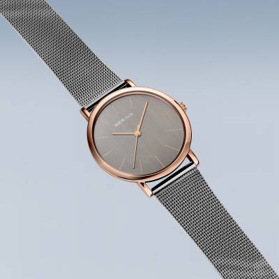 Bering Classic 13434-369 Damenuhr • Kratzfestes Saphirglas • Feines Milanaise-Armband