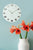 Horloge murale Karlsson 35 cm Ø en verre • Mouvement à quartz silencieux • Design élégant