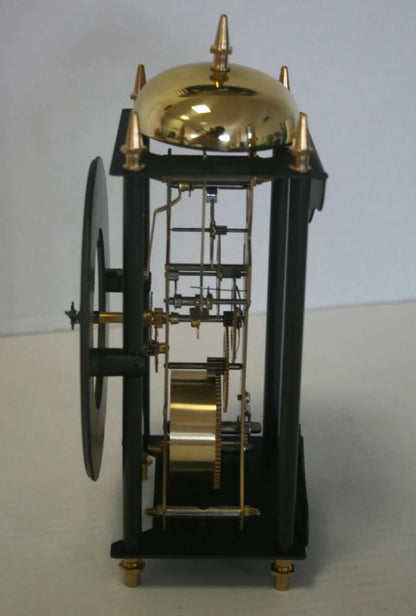 AMS Table Clock 25x14x11 cm Metal • Mechanical 8-day movement • Bell chime on the hour