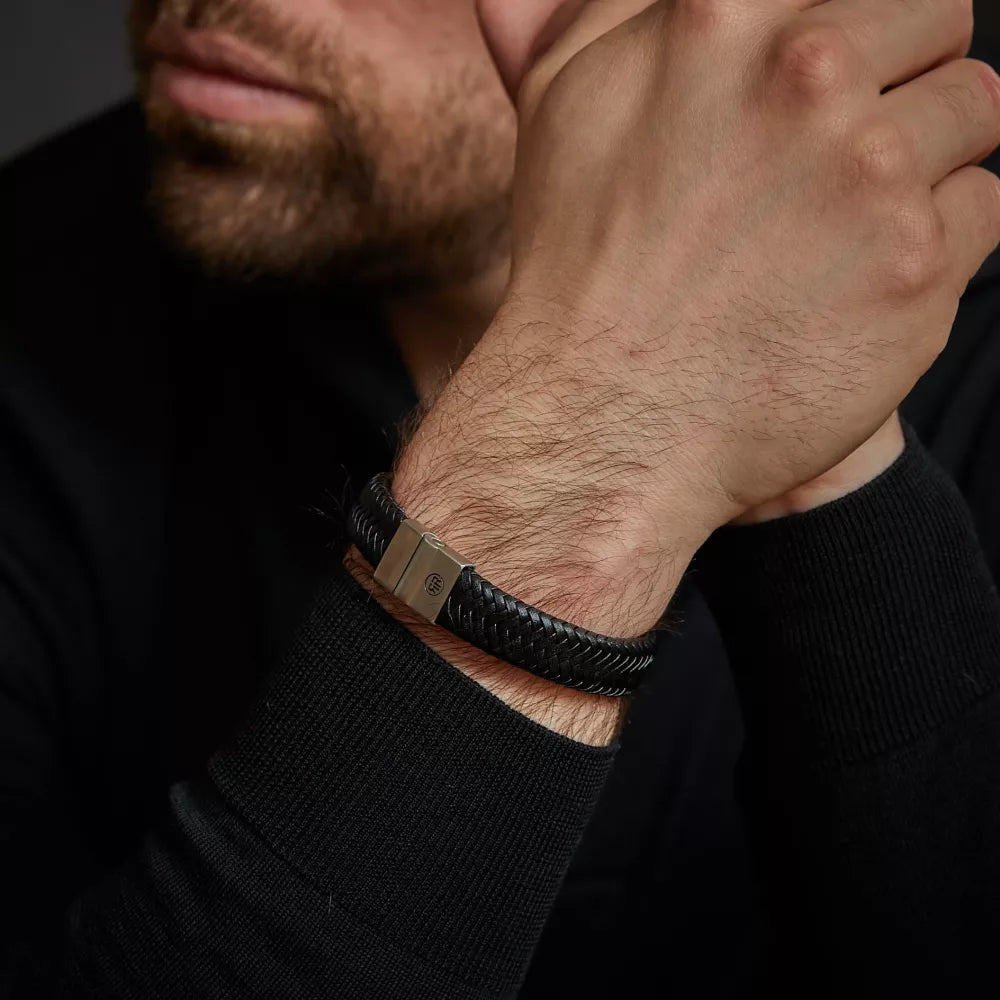 Bracelet made of 15mm thick, black leather with a stainless steel clasp - Rebel&Rose Model: RR-M0032-S-M
