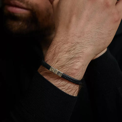 Armband aus 7mm dickem, schwarzem Leder mit Silberverschluss - Rebel&Rose Modell: RR-L0139-S-L