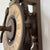 Zegar ścienny Rombach & Haas Anno 1640 A1640 z drewna (ciemny) • drewniany mechanizm kołowy • naciąg ciężarkowy z wahadłem wagowym