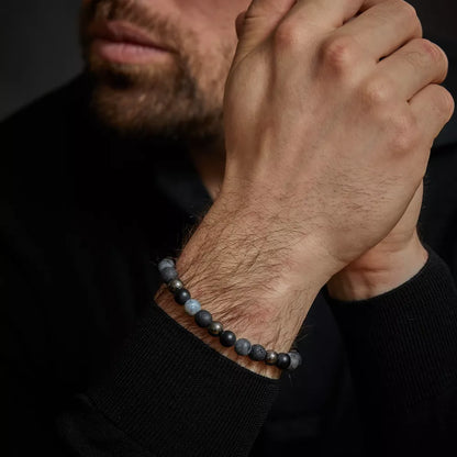 Armband aus 8mm großen schwarzen Onyx-, Lava-, Larvakit- und Hämatitsteinen mit grauem Edelstahlverschluss - Rebel&Rose Modell: RR-80105-V-M