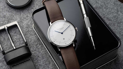 Sternglas Naos XL S01-NX01-PR04 Herrenuhr • Saphirglas • Bauhaus-Design