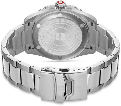 Swiss Military by Hanowa Offshore Diver II SMWGH2200301 Men's Watch • Quartz Movement • Sapphire Glass • 20 Bar Water Resistant