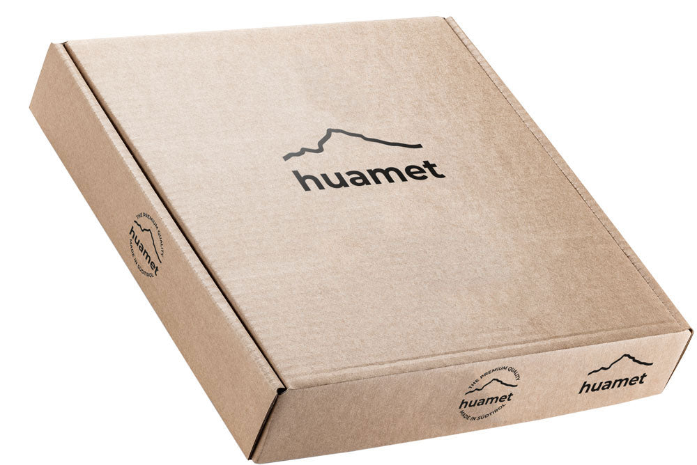 huamet Wanduhr 30x30x3,7 cm Holz • Echtholz Nussbaum • Präzises Quarzwerk