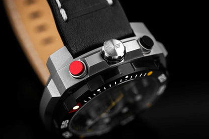 Vostok Europe VK67-650E725 Herrenuhr • K1 Glas • Massiv