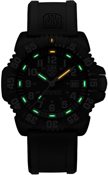 Montre pour homme Luminox Original Navy SEAL 3050 Series 3051.F • Technologie d'éclairage LLT • Extrêmement robuste