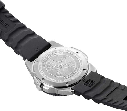 Luminox Pacific Diver XS.3121 Men's Watch • LLT Illumination System • Sapphire Crystal