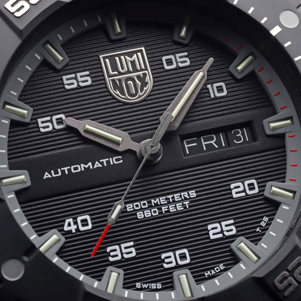 Luminox Master Carbon SEAL Automatic XS.3862 Men's Watch • Automatic movement • Sapphire crystal