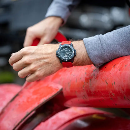 Luminox Master Carbon SEAL Automatic XS.3875 Men's Watch • Swiss Automatic • Sapphire Crystal